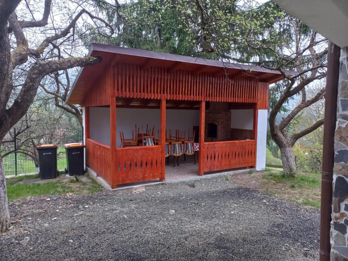Casa De Vacanta Perla Colibitei Colibita Exterior photo